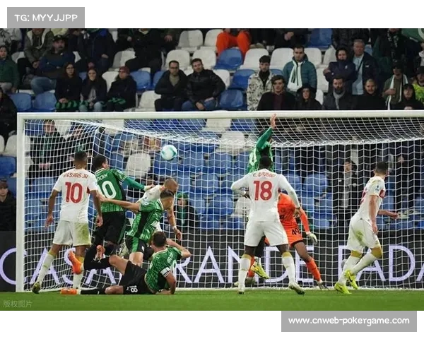 热那亚2-1绝杀乌迪内斯，诺顿-库菲83分钟制胜球